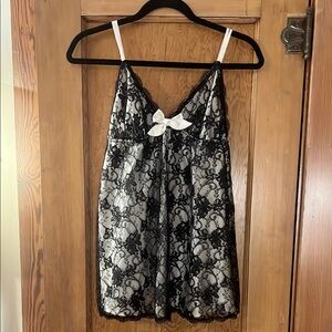 Victoria's Secret Black and White Lace Lingerie Top